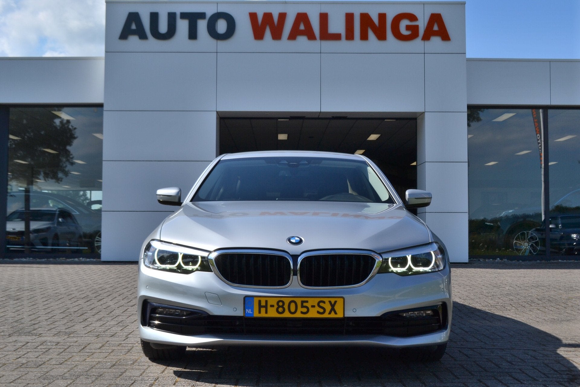 BMW 5 Serie 520i Sportline | Achteruitrij Camera | Stoelverw, Automaat, 1998 cc, Achterwielaandrijving, Gebruikt