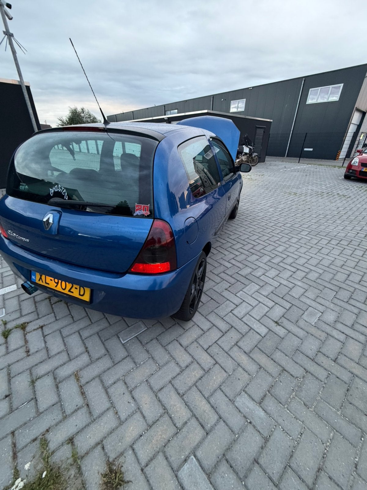 Renault Clio 1.2 RN 3DR 2005 2008 Blauw, Voorwielaandrijving, 31 €/maand, 4 cilinders, Handgeschakeld