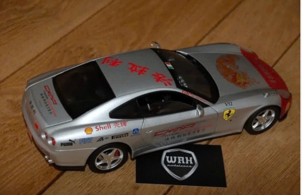 FERRARI 612 SCAGLIETTI China Tour Hotwheels elite 1:18 WRH, Hobby en Vrije tijd, Verzenden, Zo goed als nieuw, Auto, Hot Wheels