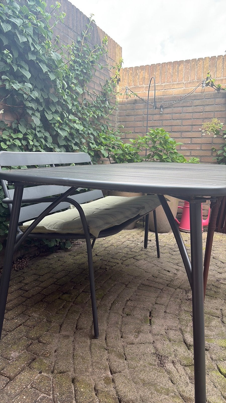 Tuintafel met bankje in antraciet, Tuin en Terras, Tuintafels, Ophalen, Gebruikt, Rechthoekig, Aluminium