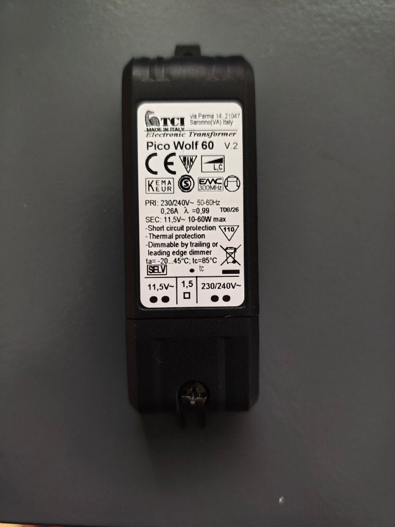 230/240V - 12V Trafo (2x), Hobby en Vrije tijd, Elektronica-componenten, Ophalen of Verzenden, Nieuw