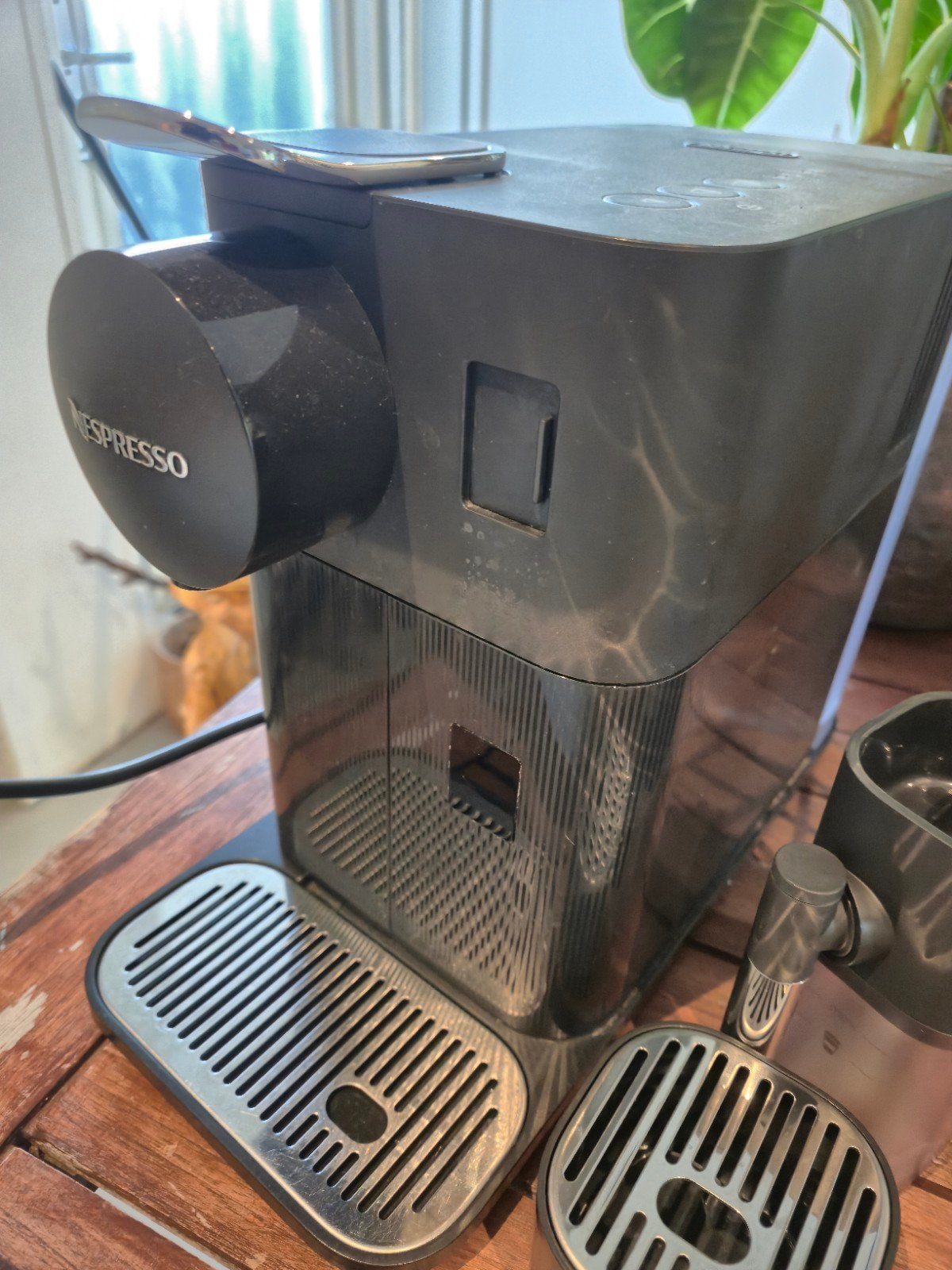 Nespresso Delonghi koffieapparaat - Goede staat