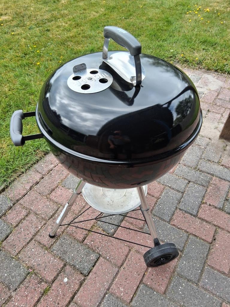 Weber Compact Kettle Houtskoolbarbecue - Zwart, Tuin en Terras, Barbecue-accessoires, Gebruikt, Ophalen