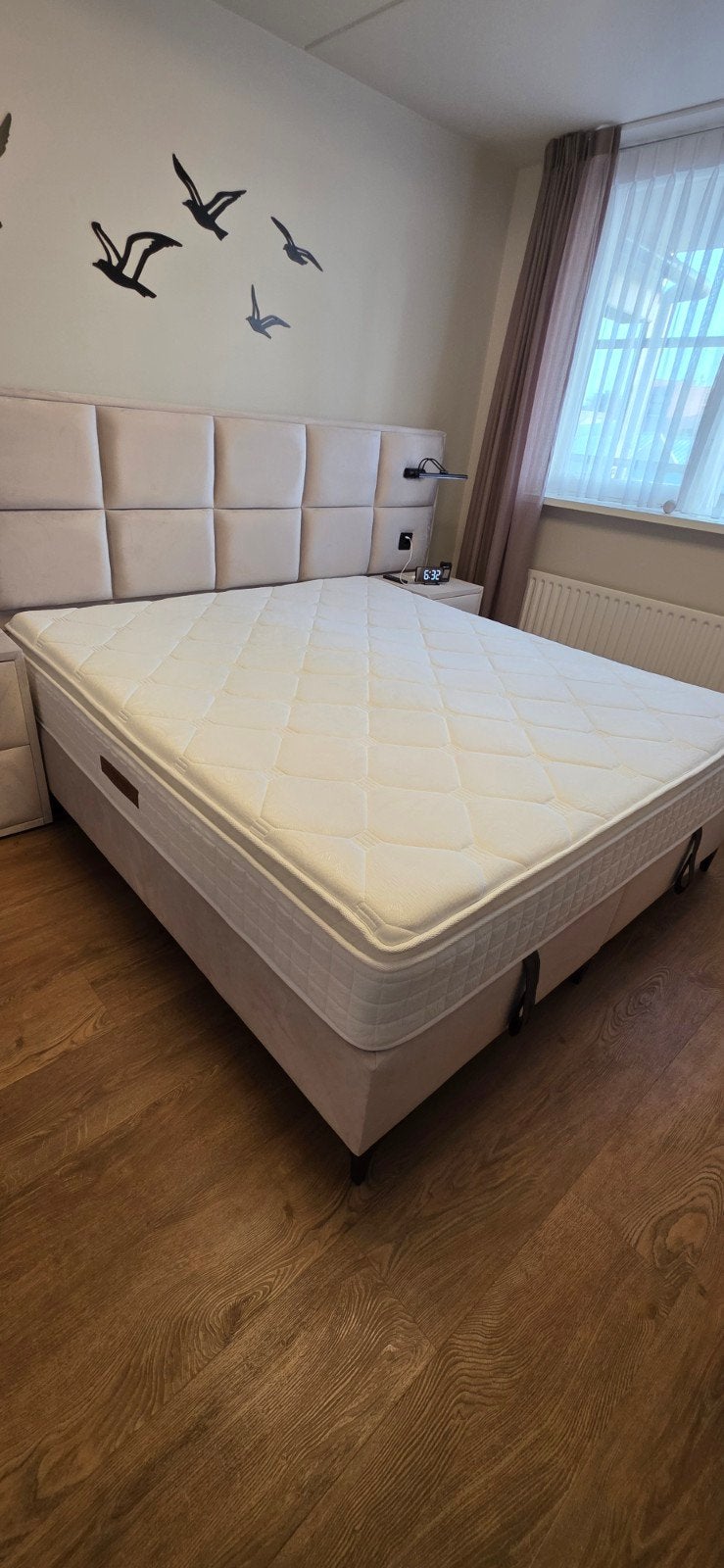 Matras 200X180 cm, Ophalen of Verzenden, Eenpersoons