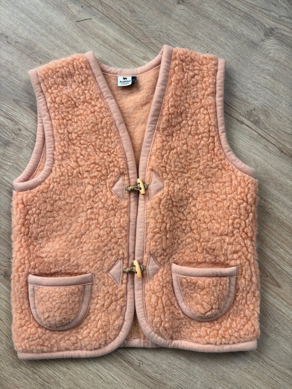 Alwero bodywarmer maat 140-146, Ophalen of Verzenden, Zo goed als nieuw, Meisje, Jasje