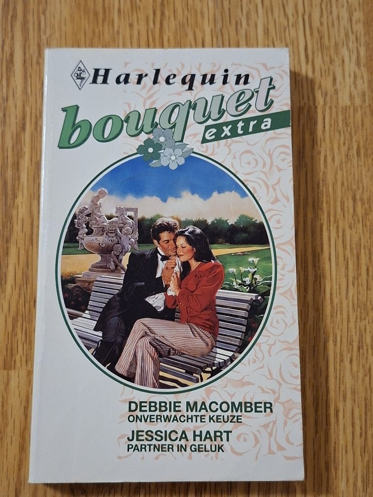 Harlequin Bouquet Extra nr 84 !!, Boeken, Romans, Gelezen, Ophalen of Verzenden