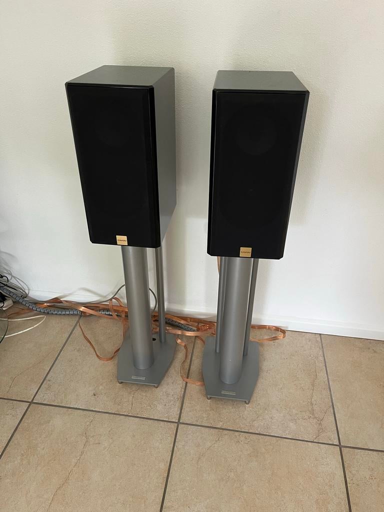 Xanadu AW11 Ti speakers, Zo goed als nieuw, 60 tot 120 watt, Front, Rear of Stereo speakers, Ophalen