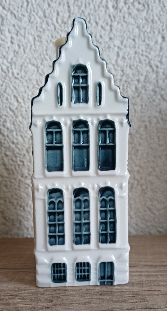 KLM Bols huisje - nummer 52, Ophalen of Verzenden, Zo goed als nieuw, 41 t/m 60, Gevuld