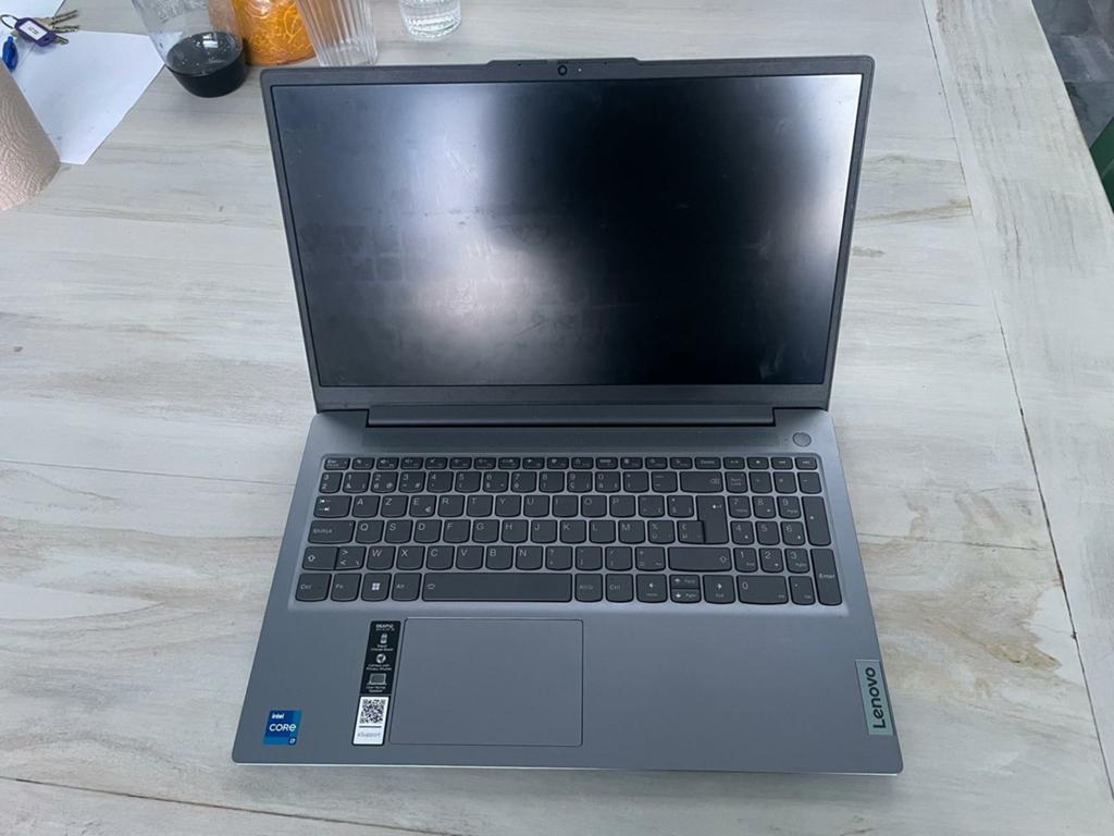 Lenovo ideapad slim 3 15IRH8, Computers en Software, Ophalen