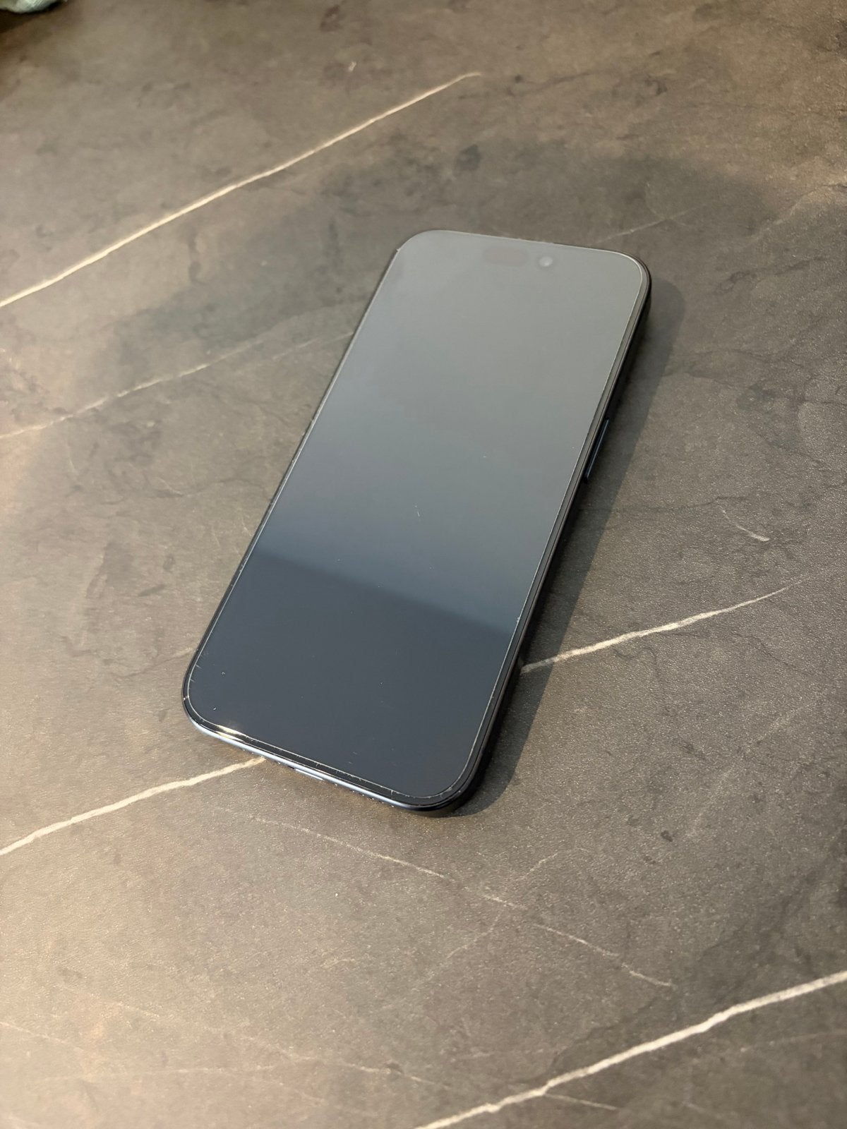 iPhone 15 Pro 128GB Blauw - Zo goed als nieuw