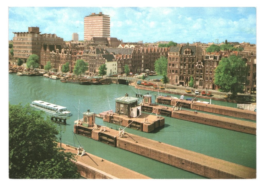 972633	Amsterdam	Sluizen	Onbeschreven