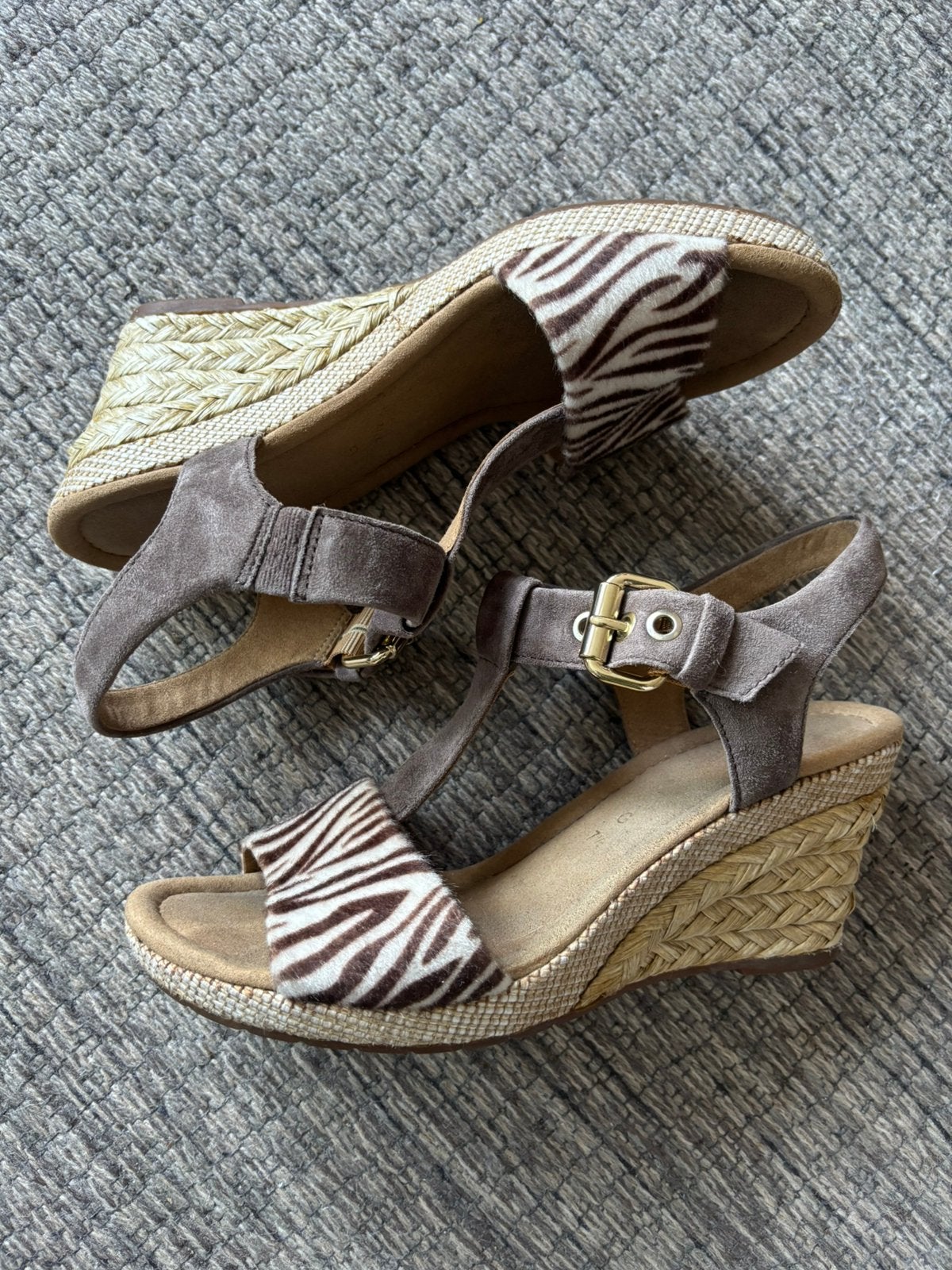 Mooie sandalen van Gabor, maat 41 (7,5), Bruin, Zo goed als nieuw, Sandalen of Muiltjes, Ophalen of Verzenden