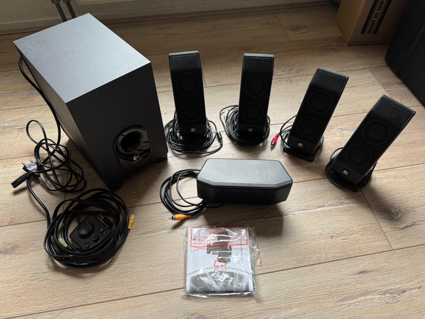 Logitech X-540 5.1 surround speakerset, Audio, Tv en Foto, Home Cinema-sets, Zo goed als nieuw, Overige spelers, 5.1-systeem, 70 watt of meer