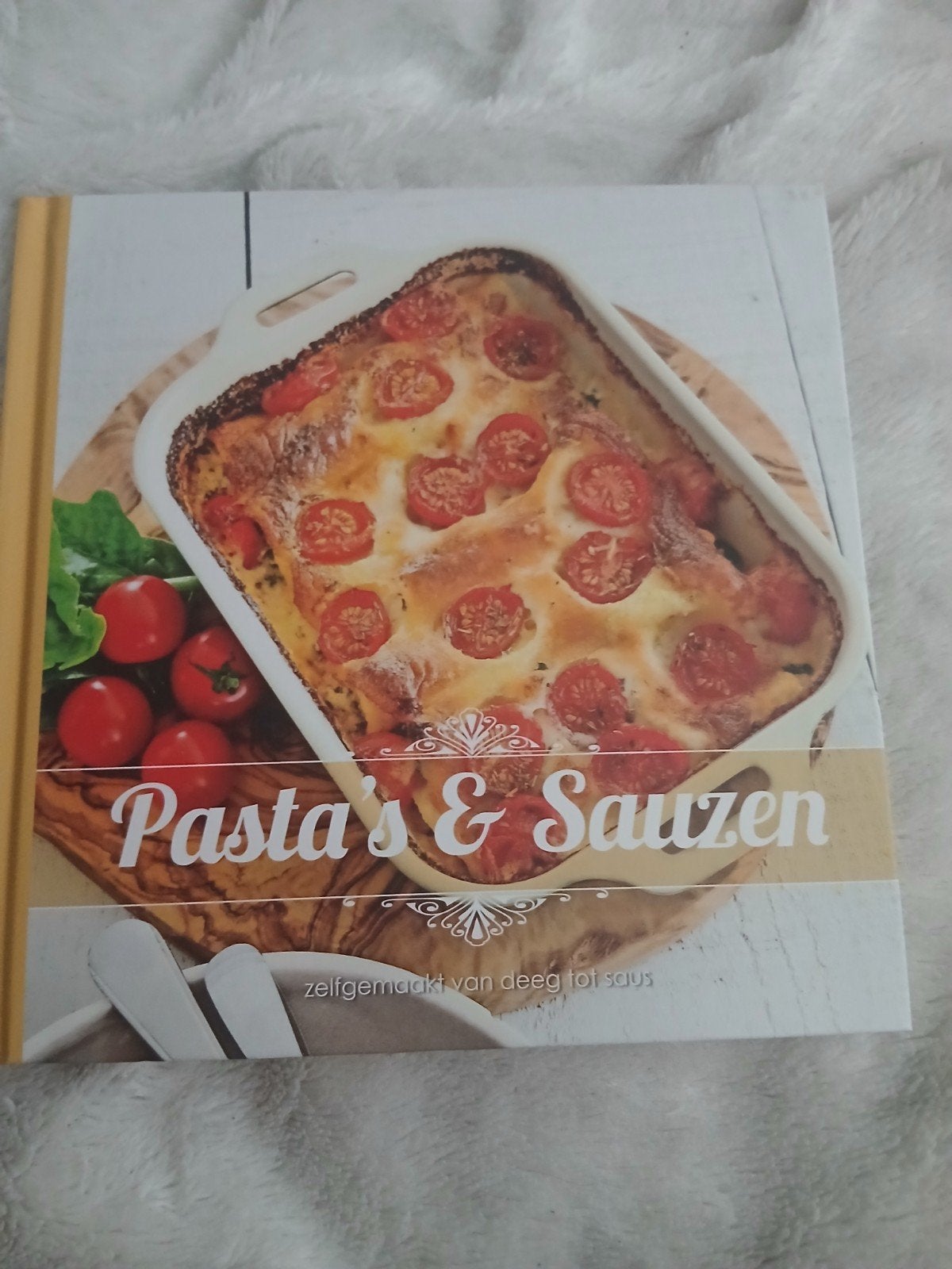 Pasta's & Sauzen kookboek - heerlijke Italiaanse recepten, Boeken, Kookboeken, Hoofdgerechten, Ophalen of Verzenden, Zo goed als nieuw