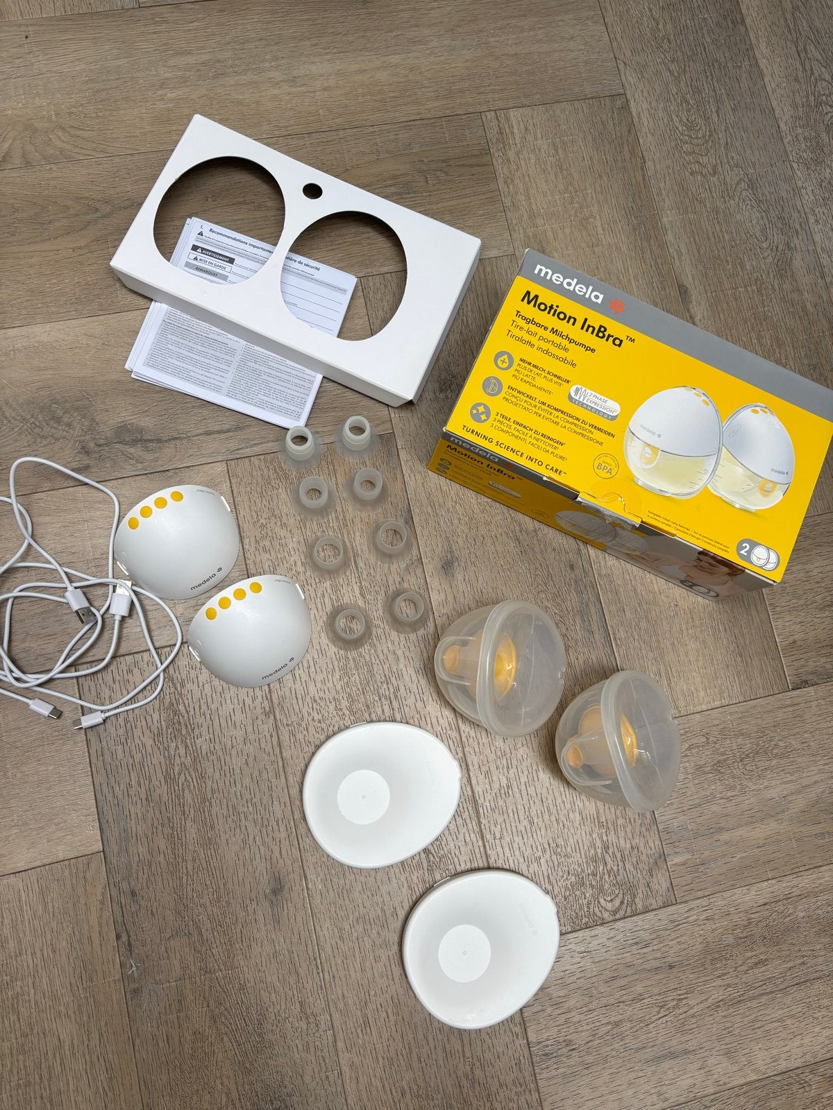 Medela Motion InBra Draagbare Borstkolf - Handsfree Kolven, Kinderen en Baby's, Medela, Borstkolf, Ophalen of Verzenden, Zo goed als nieuw
