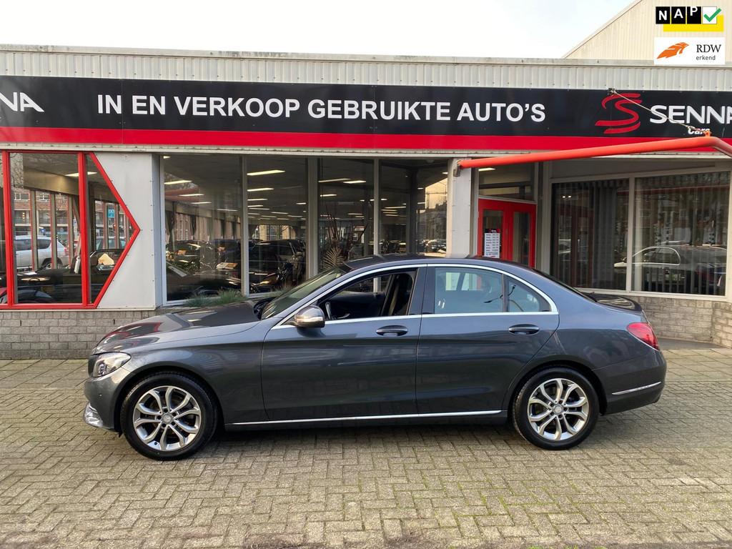Mercedes-Benz C-klasse 180 - W205 - Led - Navi - Inr Mog !, Auto's, Mercedes-Benz, Achterwielaandrijving, Gebruikt, Bedrijf, Handgeschakeld