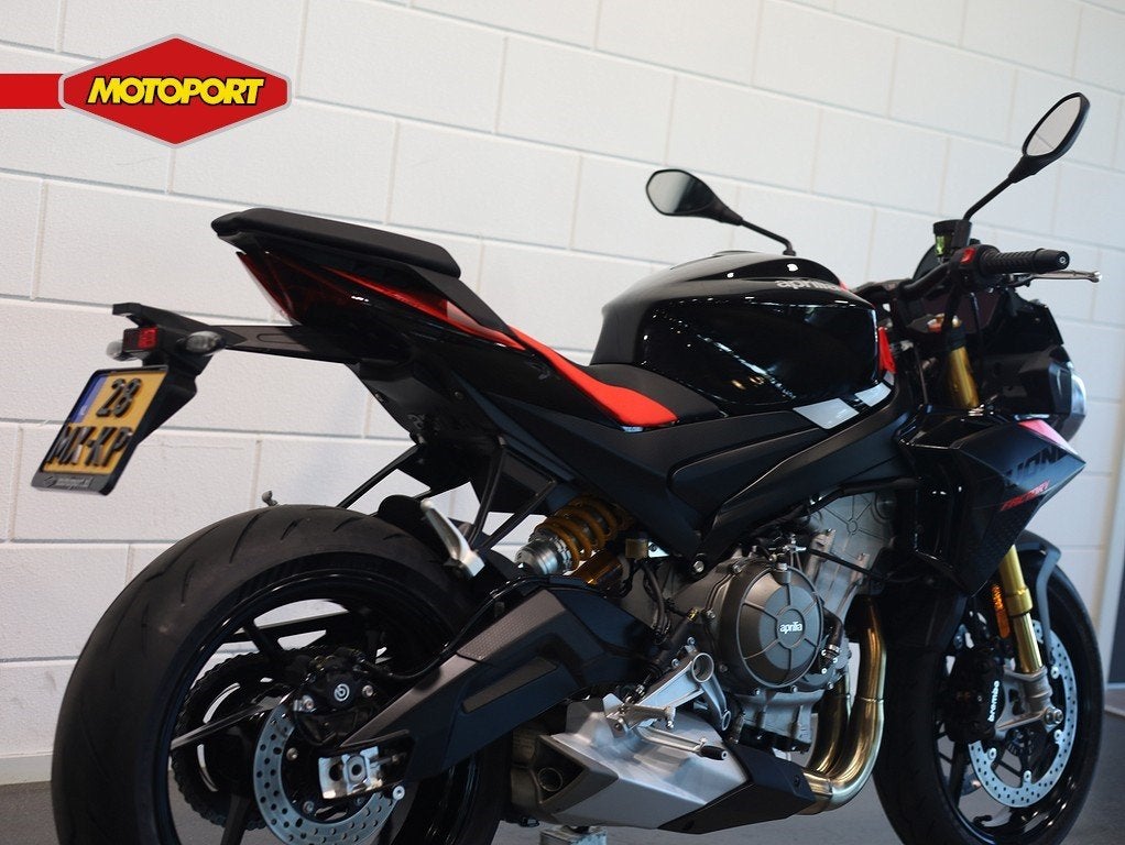 Aprilia TUONO 660 Factory (bj 2025), Verkoop@piaggio.nl, Piaggio & C .s.p.a., Viale Rinaldo Piaggio 25
56025  Pontedera, IT, Bedrijf