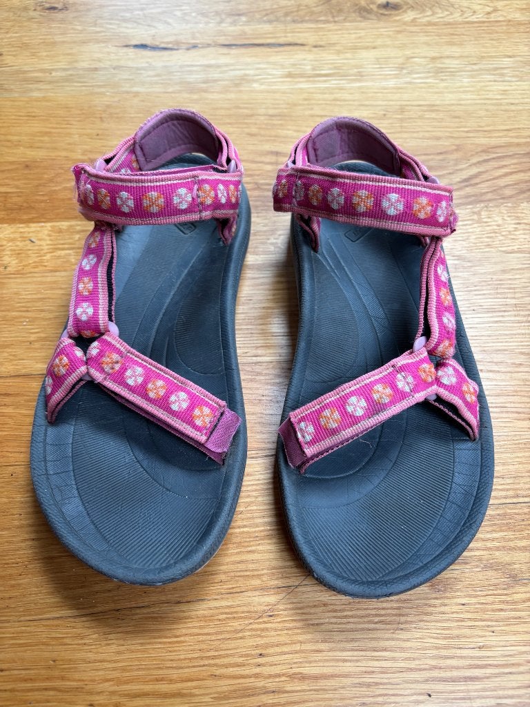 Teva sandalen 40 roze, Meisje, Overige typen, Zo goed als nieuw, Teva