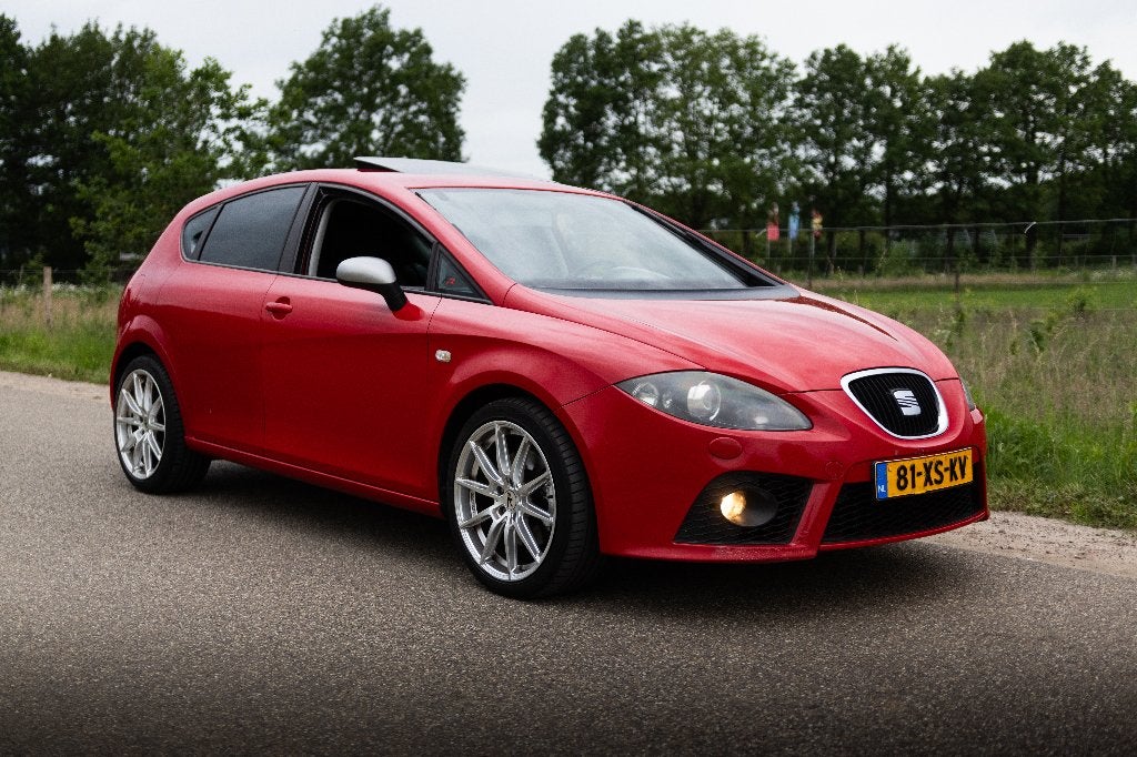 Seat Leon FR 2.0 TFSI NAP NL - DSG - 300 PK - JD Engineering, Auto's, Bi-Xenon koplampen, Zwart, 4 cilinders, Leon