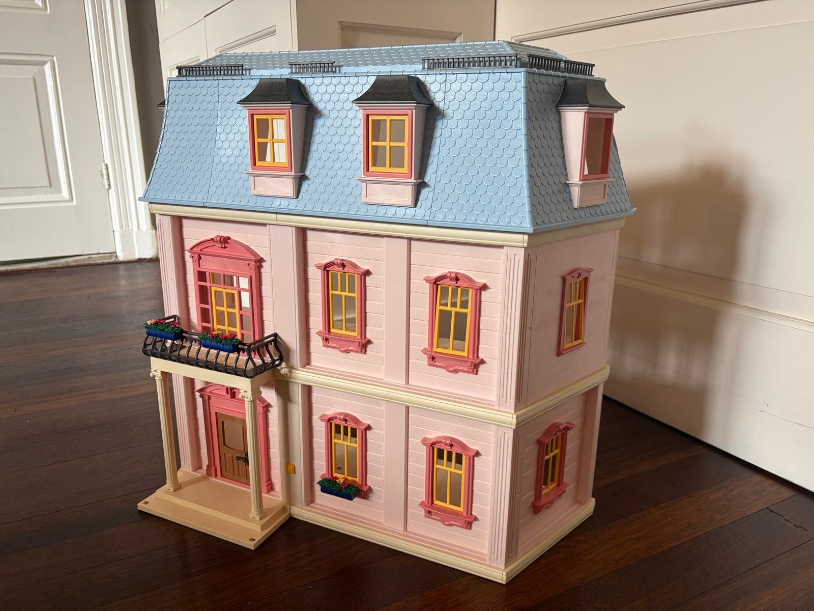 Playmobil Poppenhuis met werkende deurbel, Kinderen en Baby's, Speelgoed | Poppenhuizen, Ophalen of Verzenden, Gebruikt, Poppenhuis