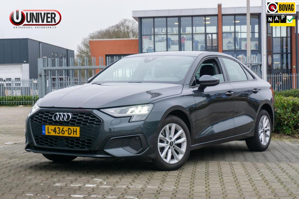 Audi A3 Limousine 30 TFSI Pro Line CRUISE/PDC/VIRTUAL/CARPLA, Auto's, Audi, Gebruikt, Euro 6, Traction-control, Origineel Nederlands