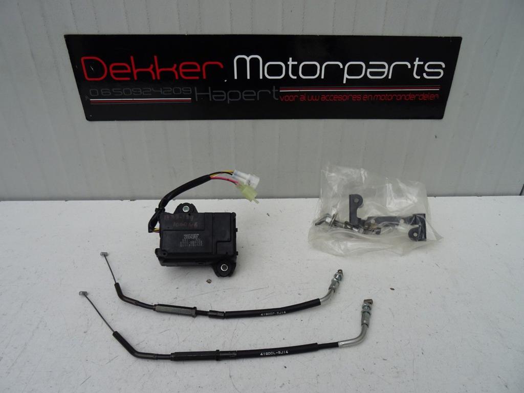 Servomotor / Servo + Kabels Suzuki GSXR1000 2005-2006 K5 K6, Ophalen of Verzenden, -, -, -