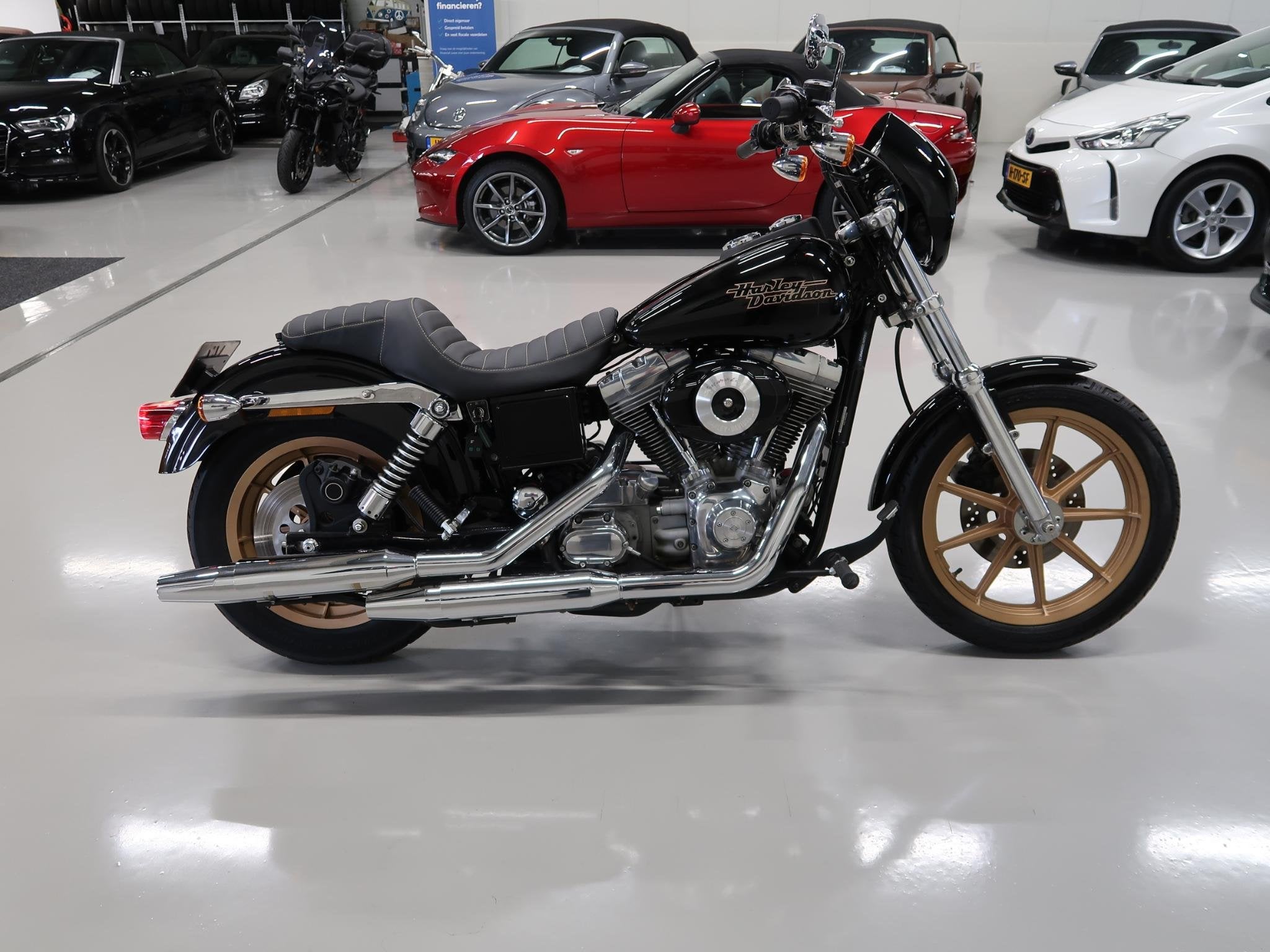 Harley Davidson 88 FXD Dyna Super Glide Chopper nieuwstaat,, Motoren, Motoren | Harley-Davidson, Laan van Vredenoord 33
2289 DA  Rijswijk, NL