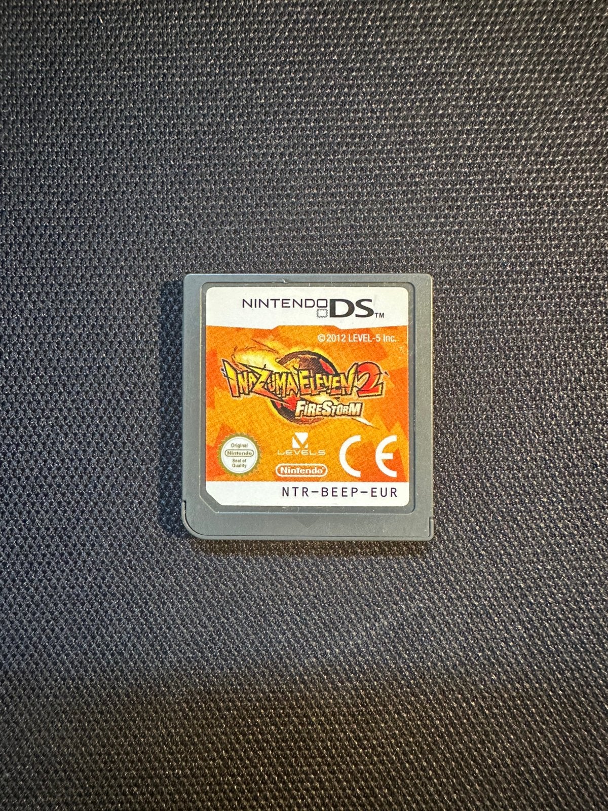 Inazuma Eleven 2 Firestorm (Nintendo DS), Spelcomputers en Games, Verzenden, 1 speler, Zo goed als nieuw, Vanaf 3 jaar