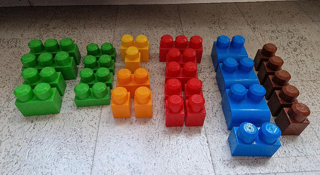Megabloks plastic bouwstenen 29 stuks, Ophalen of Verzenden, Gebruikt, Megabloks