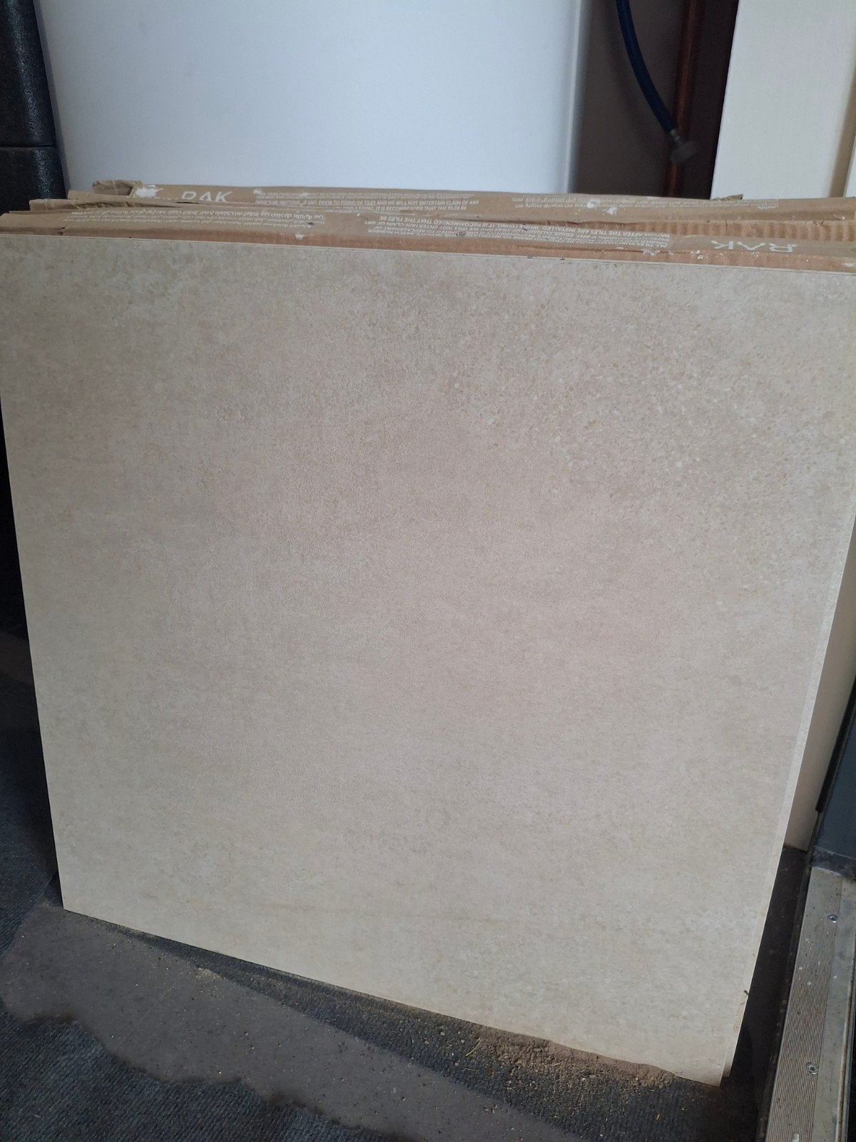 Nieuwe RAK vloertegels - Beige, 60x60 cm 7m2, Ophalen, Nieuw