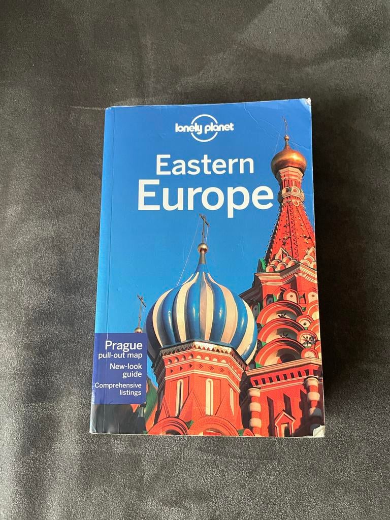 Lonely Planet Eastern Europe reisgids, Gelezen, Lonely Planet, Europa, Ophalen of Verzenden