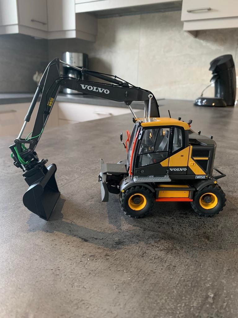 Volvo bandenkraan, Verzenden, Zo goed als nieuw, Auto, Overige merken