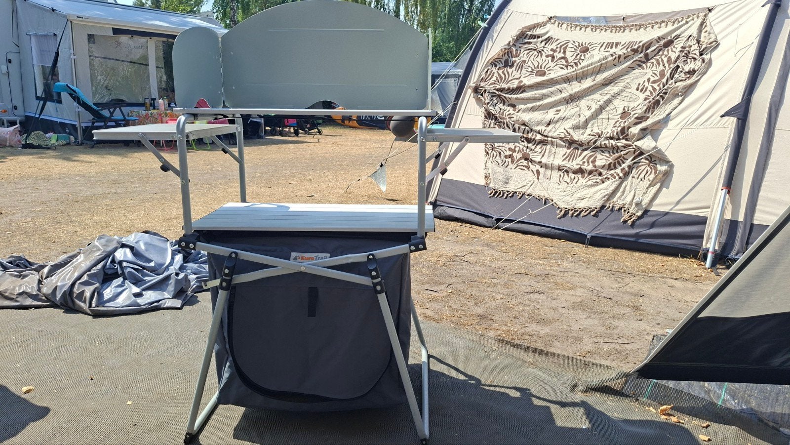 Te koop Eurotrail kookkast, Caravans en Kamperen, Ophalen, Zo goed als nieuw, Tot en met 4