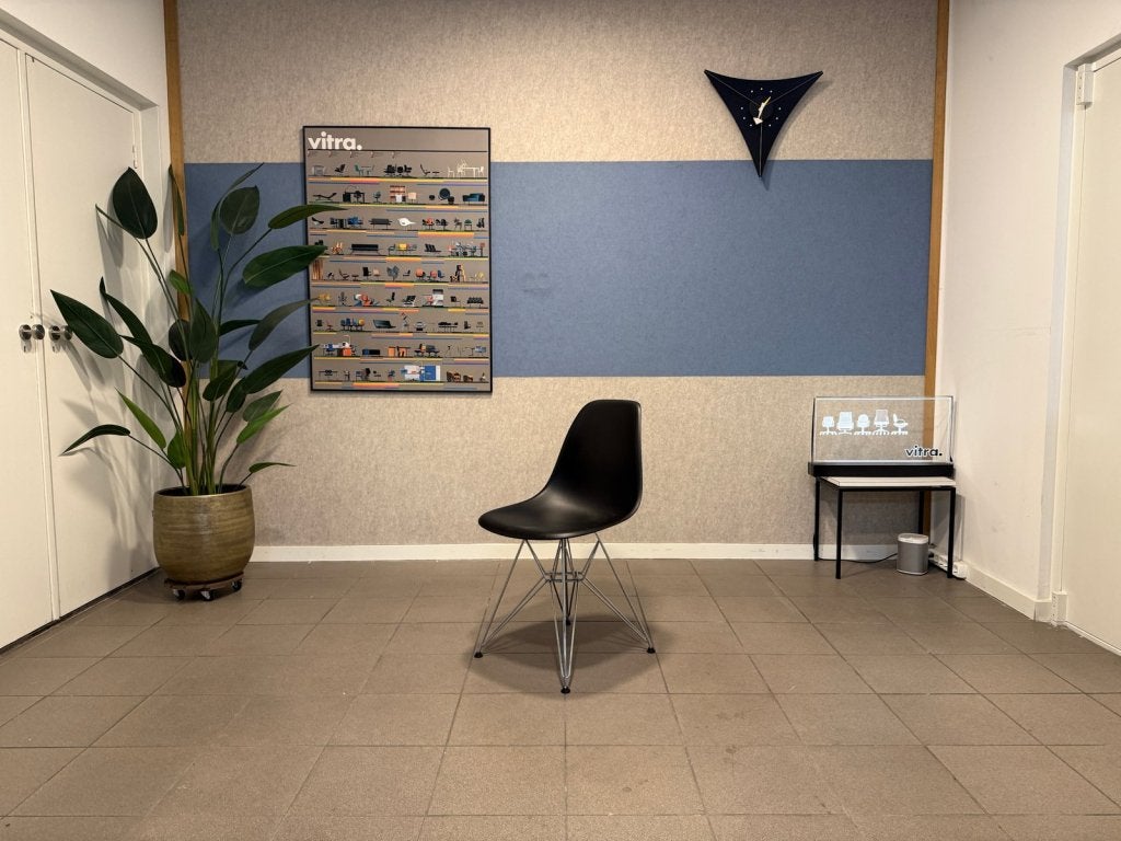 Vitra | Eames | DSR | Zwart | 6x, Niet ingevuld, Vitra Artifort Cassina Fritz Hansen Eames Gispen Pastoe Hay, Zwart, Niet ingevuld