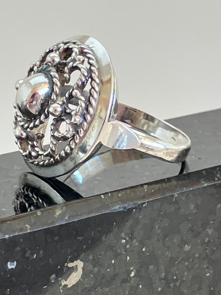 Antieke zilveren ring, Sieraden, Tassen en Uiterlijk, Ringen, Ophalen of Verzenden, Dame, Zilver, Kleiner dan 17
