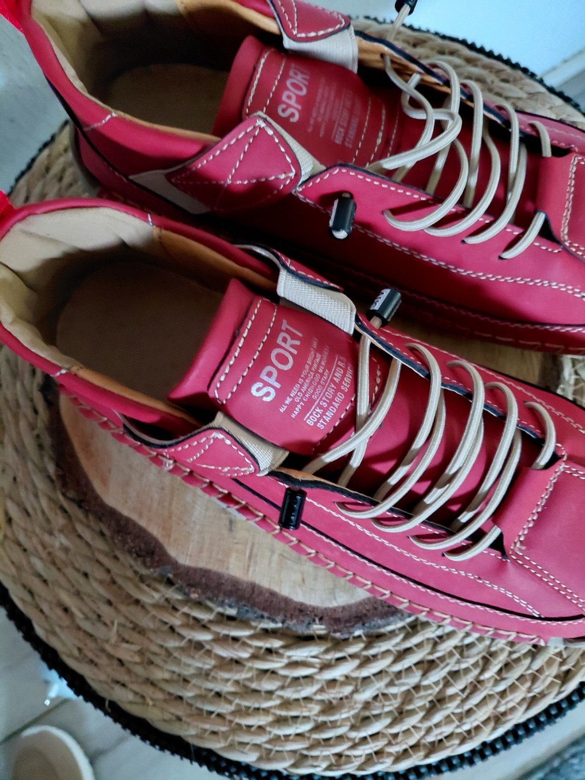 nieuwe schoenen, Nieuw, Ophalen of Verzenden, Sneakers of Gympen, Geen