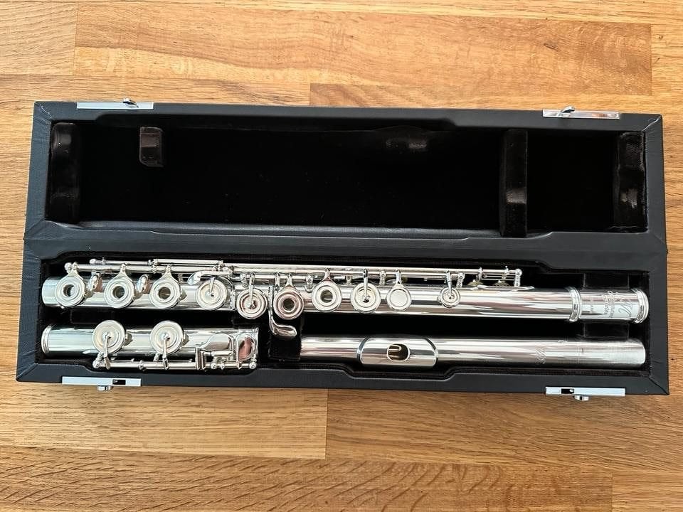 Miyazawa PB-402RE fluit met volledig zilveren buis, Ophalen of Verzenden, Zo goed als nieuw