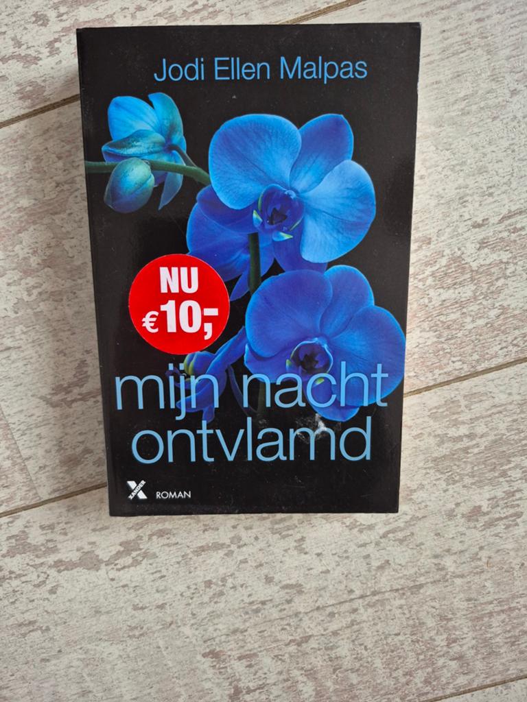 Mijn Nacht Ontvlamd - Jodi Ellen Malpas 3 delen. (Roman), Boeken, Ophalen of Verzenden, Zo goed als nieuw, Jodi Ellen Malpas, Nederland