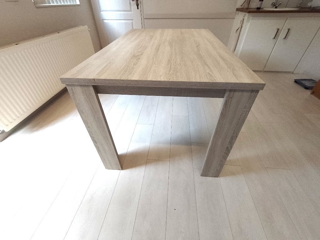 Aangeboden: eetkamertafel, kleur lichtgrijs eiken, Huis en Inrichting, Ophalen, Gebruikt, 100 tot 150 cm, 50 tot 100 cm