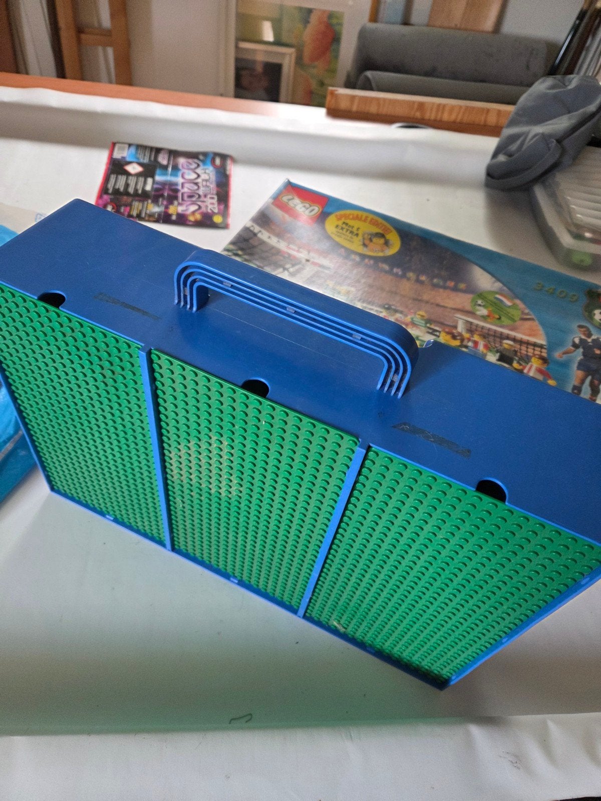 Lego opbergkoffer met bouwstenen en grondplaten, Kinderen en Baby's, Speelgoed | Duplo en Lego, Gebruikt, Inclusief extra onderdelen