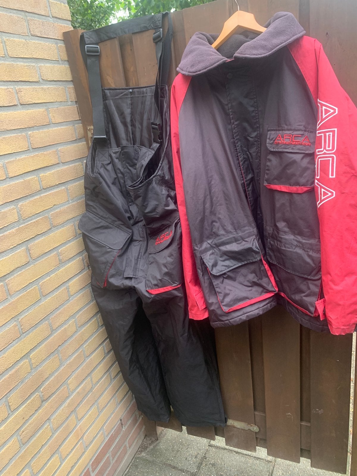 Arca vispak - jas en broek, Watersport en Boten, Hengelsport | Algemeen, Ophalen of Verzenden, Gebruikt, Kleding