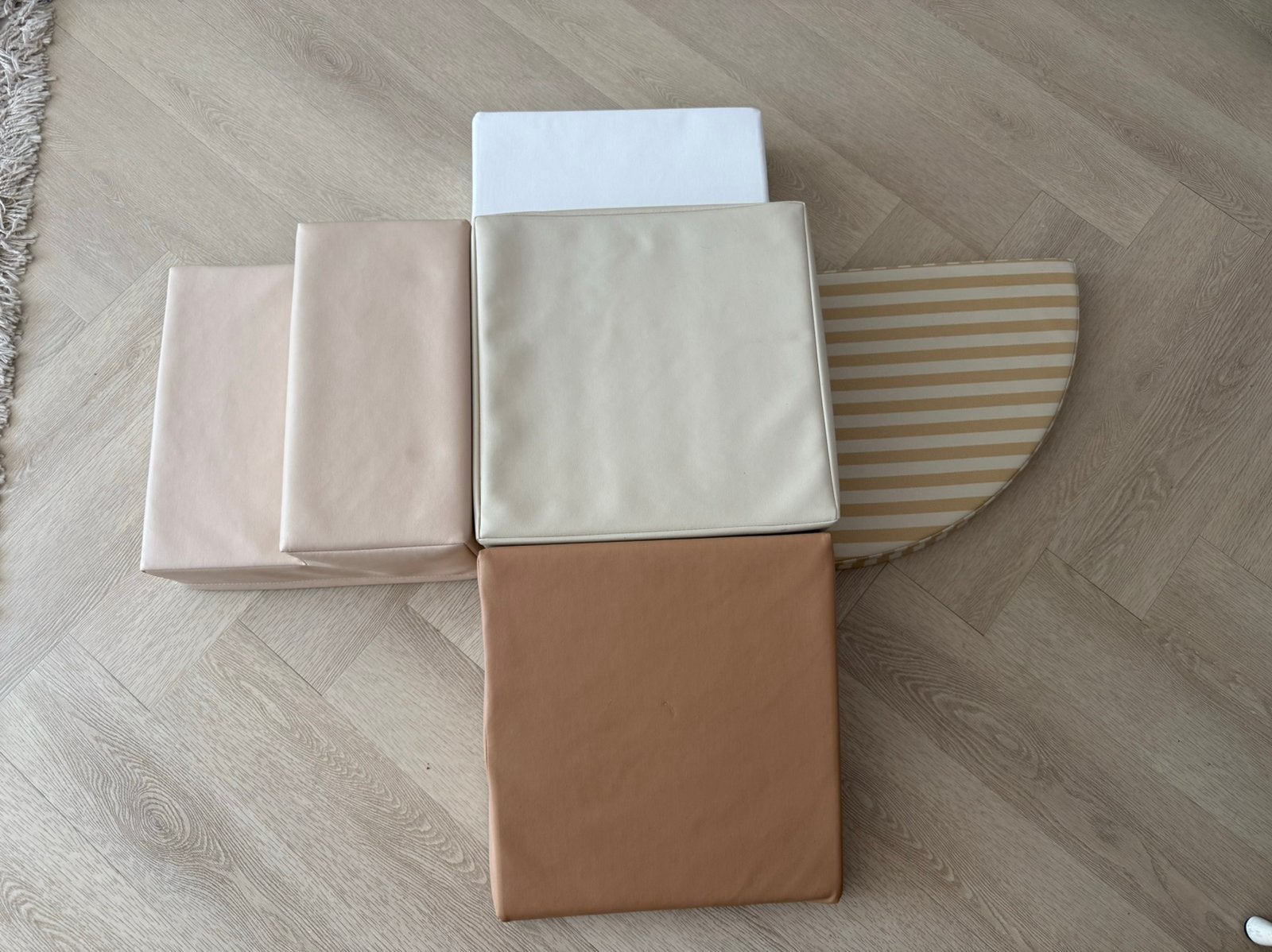 HENVAE Baby Foam Blokken speelset met glijbaan en trap, Ophalen, Zo goed als nieuw, Overige typen
