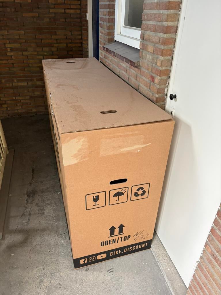Gratis: Stevige kartonnen fietsdoos, Doe-het-zelf en Verbouw, Kratten en Dozen, Ophalen, Doos, 100 cm of meer, 60 cm of meer