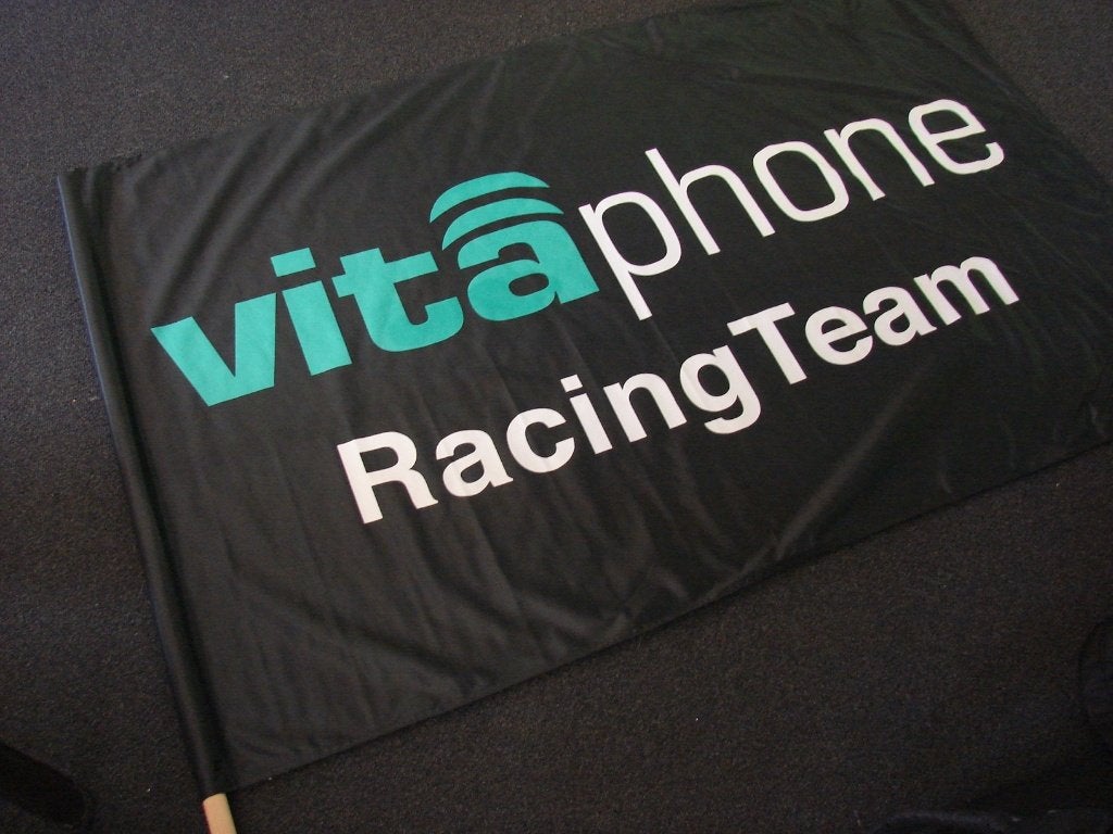 Maserati Vitaphone vlag, Ophalen of Verzenden, Zo goed als nieuw