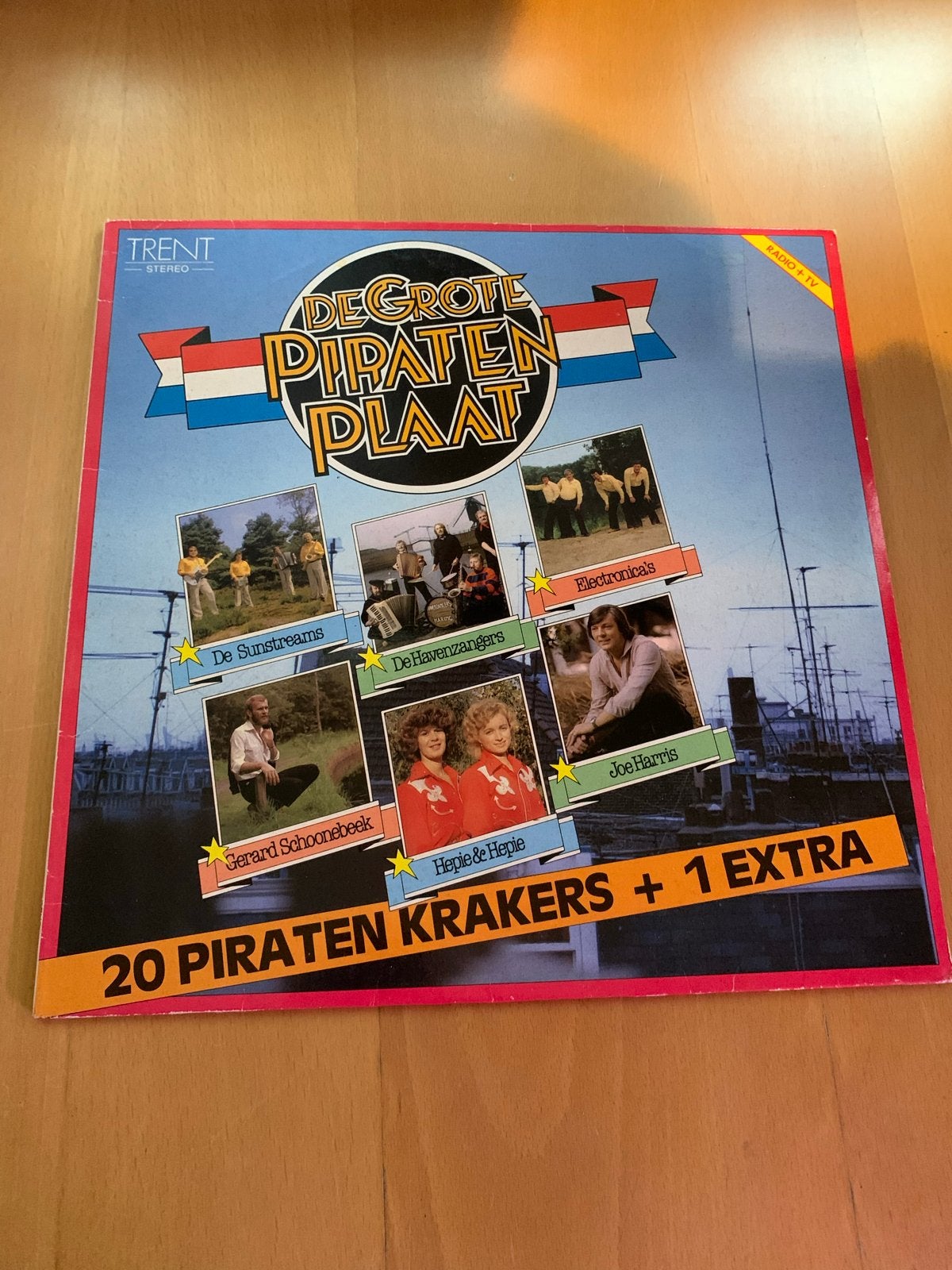 De Grote Piraten Plaat - 20 Piraten Krakers + 1 Extra LP, Cd's en Dvd's, Vinyl | Nederlandstalig, Ophalen of Verzenden, Gebruikt