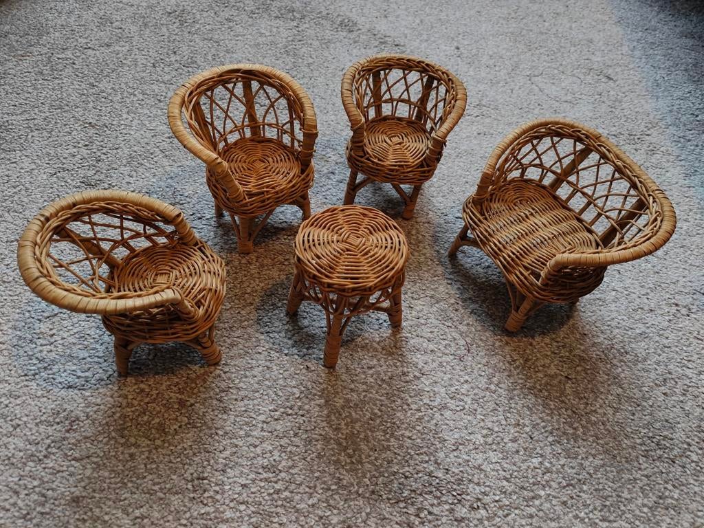 Rotan vintage meubeltjes voor Barbie poppenhuis, Kinderen en Baby's, Speelgoed | Poppenhuizen, Ophalen of Verzenden, Gebruikt