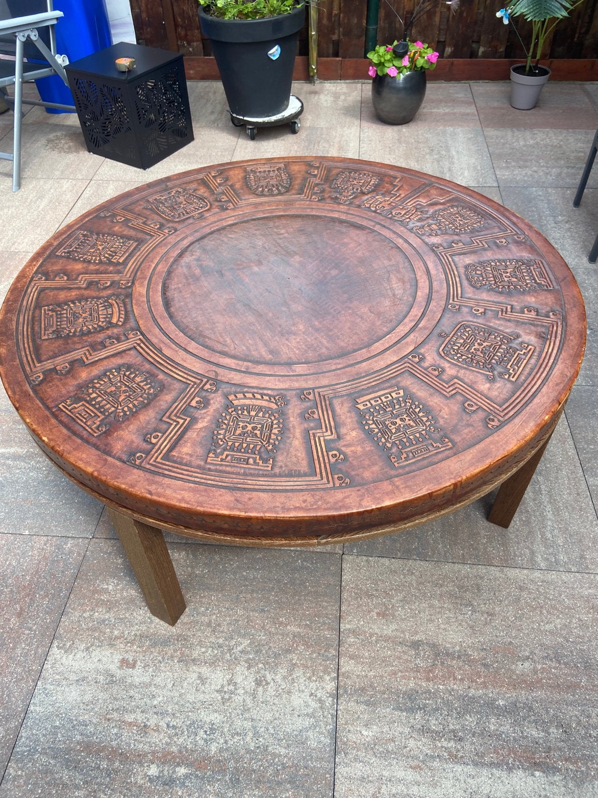 ecuadoriaanse salon tafel van ontwerper angel pazmino, Antiek en Kunst, Antiek | Meubels | Tafels, Ophalen of Verzenden