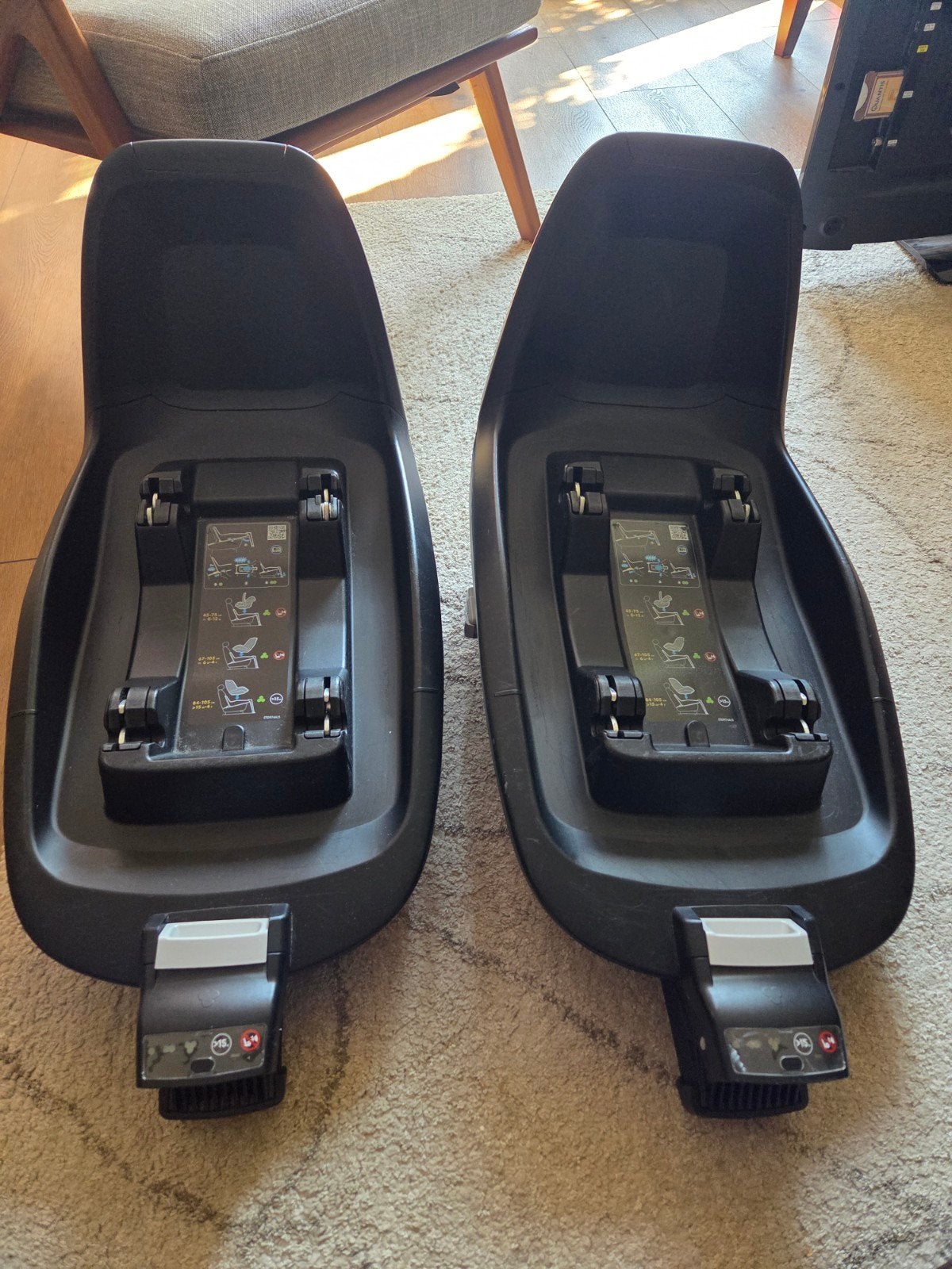 Maxi-Cosi 2wayFix Isofix Base (2 stuks), Kinderen en Baby's, Ophalen, Gebruikt, 0 t/m 18 kg, Isofix