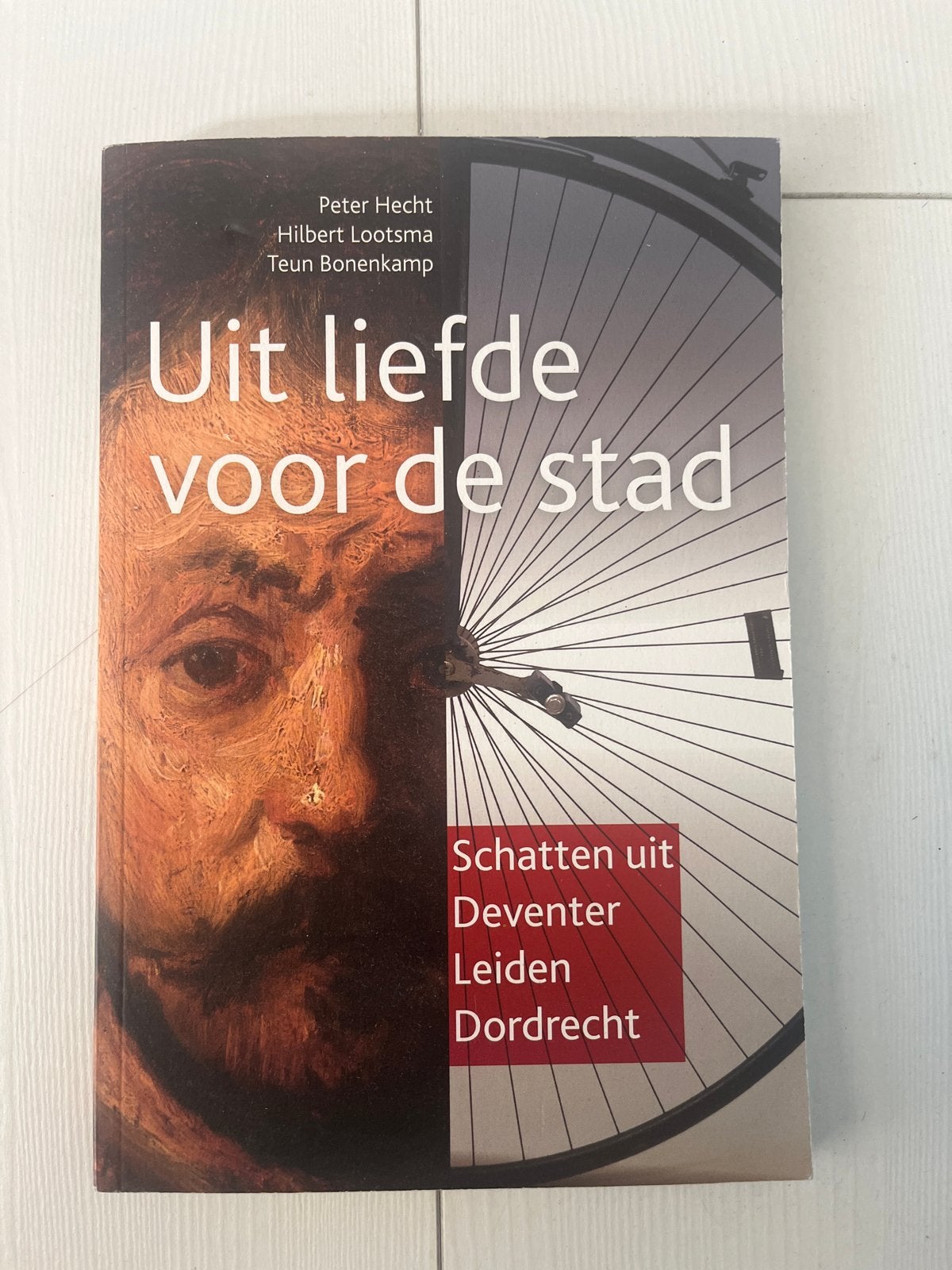 Uit liefde voor de stad - Schatten uit Deventer, Leiden, Dor, Ophalen of Verzenden, Gelezen, Nederland