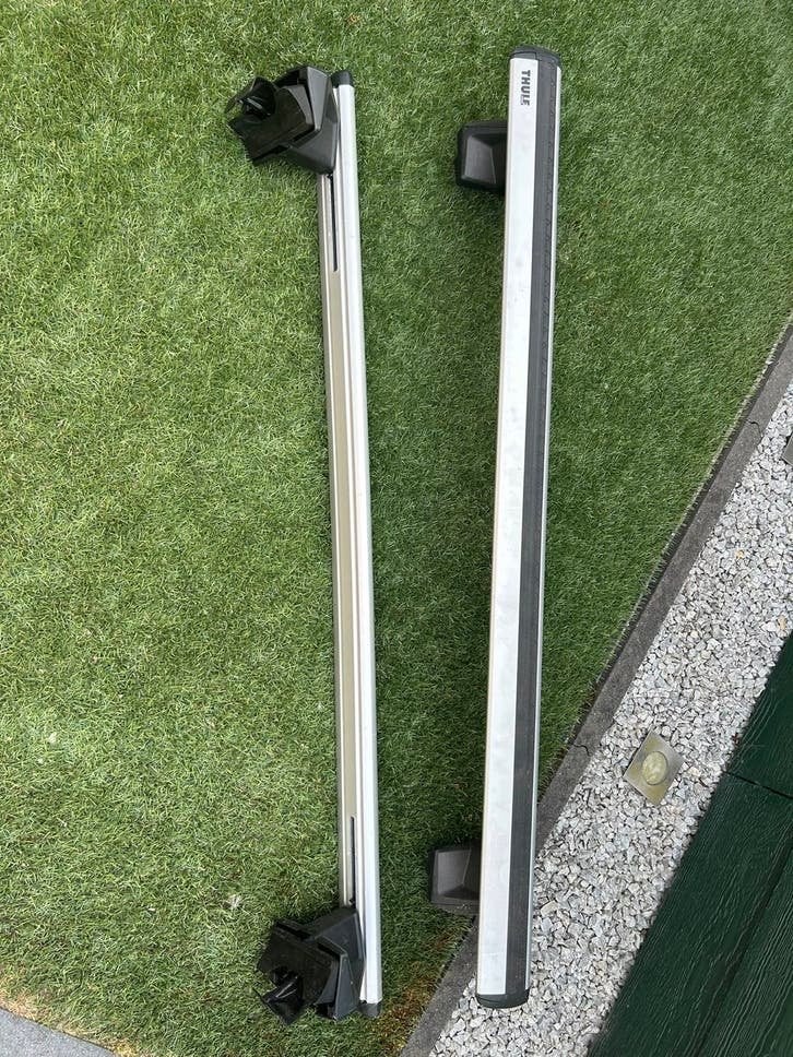 Thule WingBar dakdragers + voetenset Renault Clio IV, Auto diversen, Dakdragers, Ophalen, Zo goed als nieuw